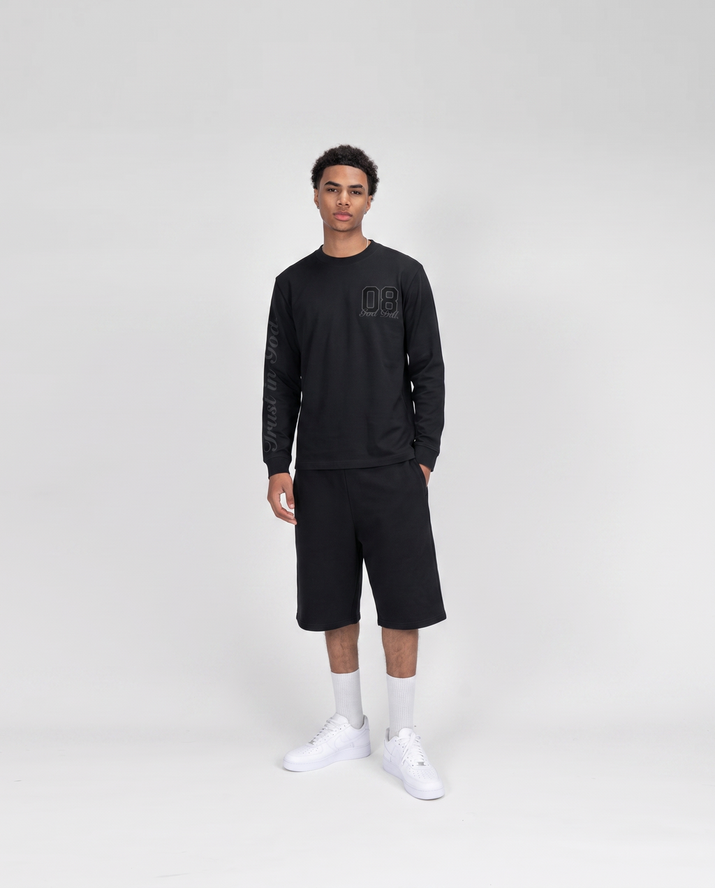 TRUST GOD. Longsleeve BLACK